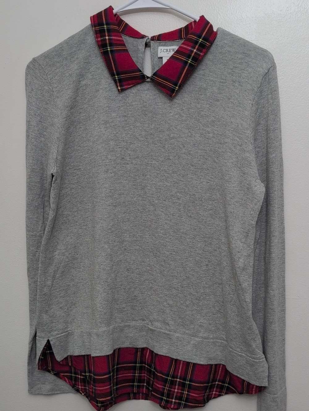 J. Crew Gray Pullover with Red Plaid Flannel Collar and Hem Layering Size Small